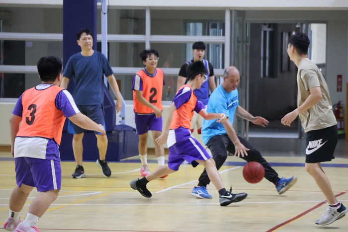 2025師生籃球對抗賽圖片