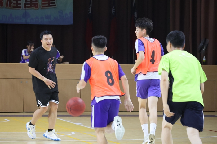 2025師生籃球對抗賽圖片