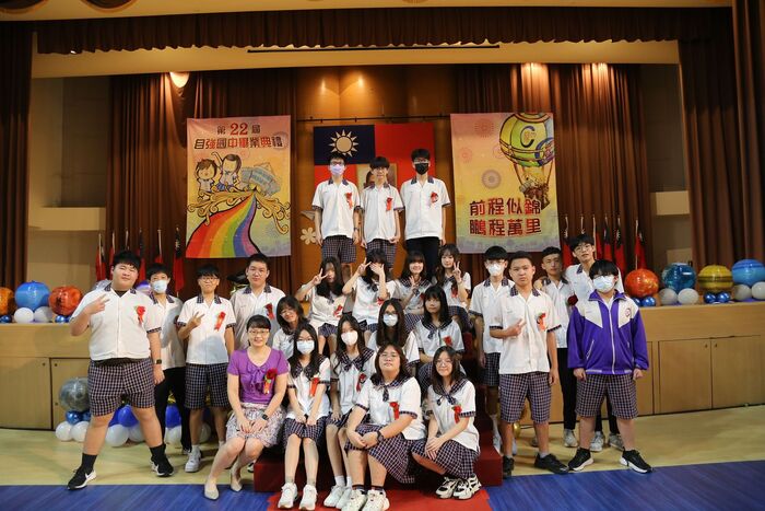 113學年度(第22屆)畢業典禮~P1合照篇圖片